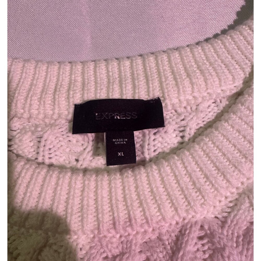Express Sweater - Picture 3 of 3